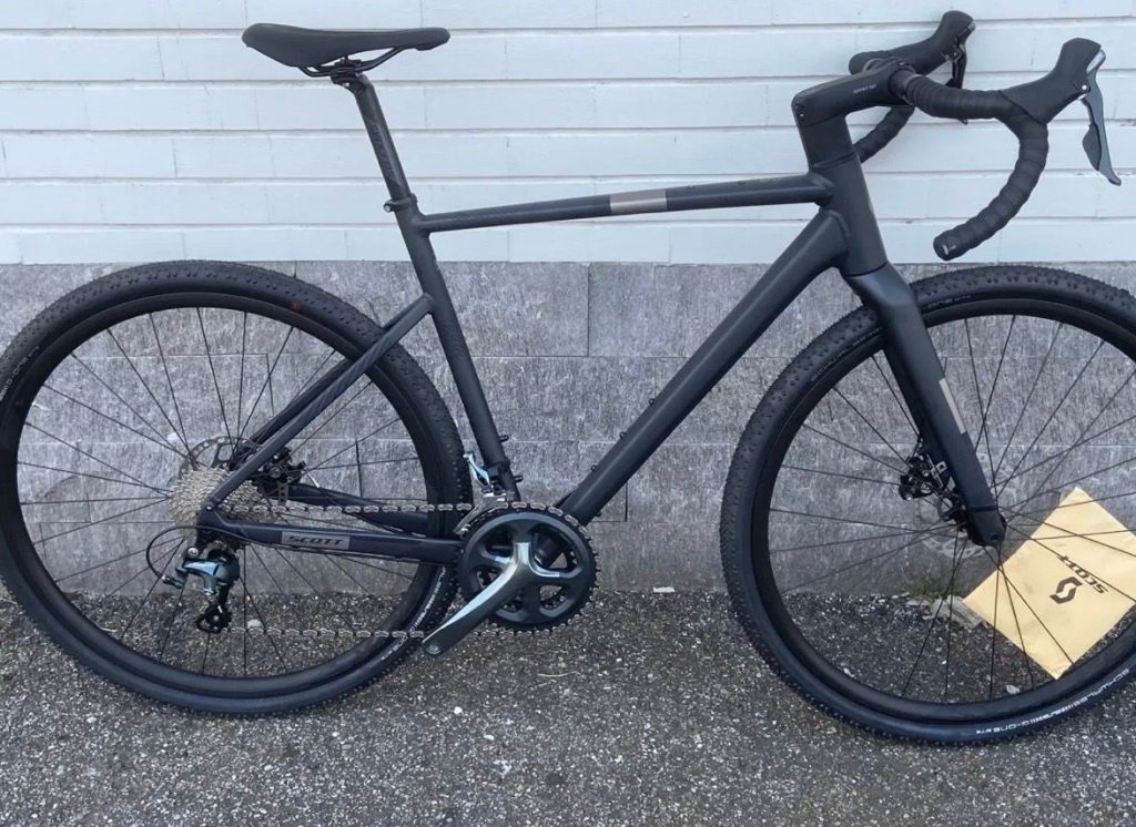 GRAVEL SCOTT SPEEDSTER COLORE NERO