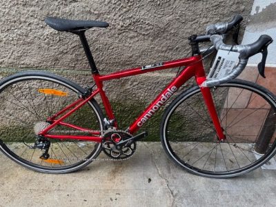 BICI DA CORSA CANNONDALE CAAD COLORE ROSSO