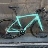 BICI DA CORSA BIANCHI SPECIALISSIMA COLORE TIFFANY