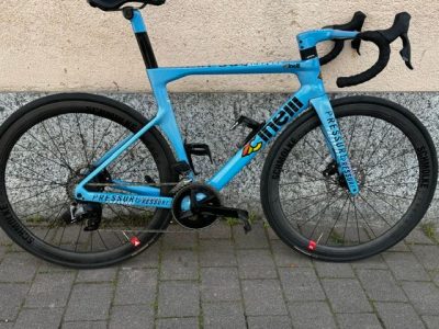 BICI DA CORSA CINELLI PRESSURE COLORE AZZURRO