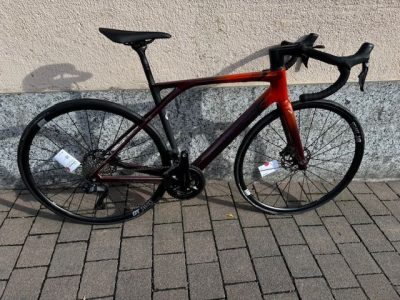 BICI DA CORSA LAPIERRE XELIUS COLORE ARANCIONE