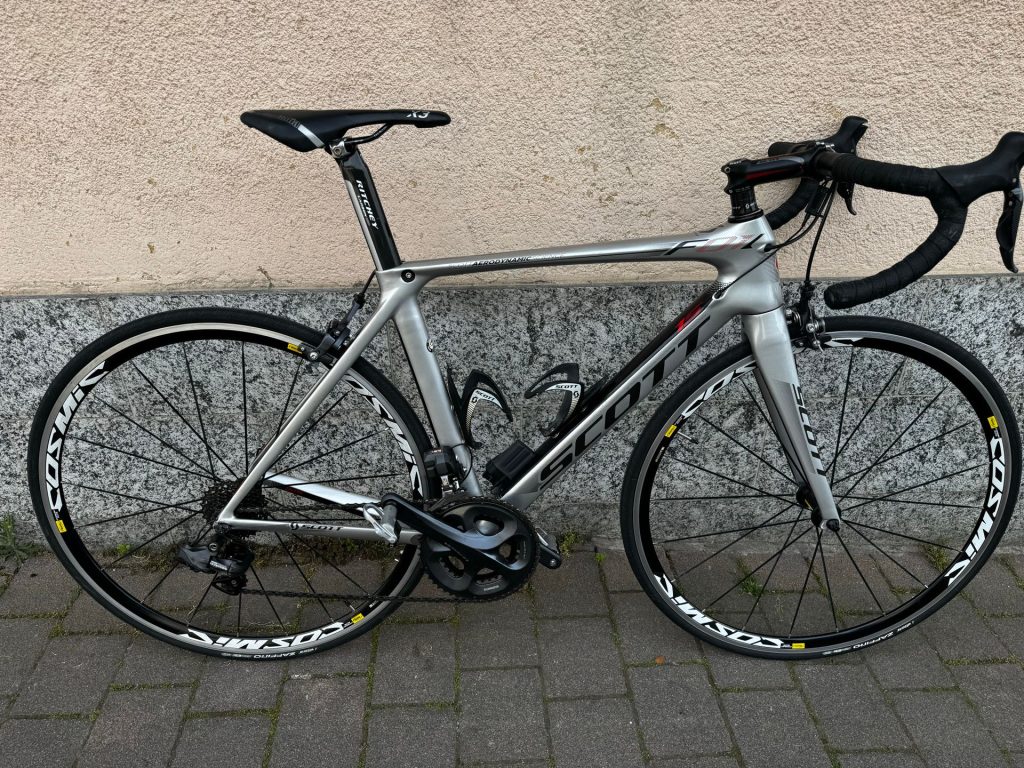 BICI DA CORSA SCOTT FOIL COLORE GRIGIO
