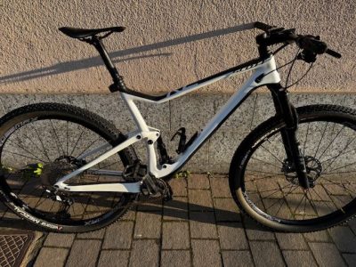 MTB SCOTT SPARK RC 900 PRO COLORE BIANCO