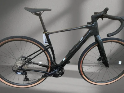 bici da corsa elettrica cannondale topstone carbon 3 colore nero