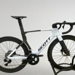 BICI DA CORSA SCOTT FOIL COLORE BIANCO/NERO
